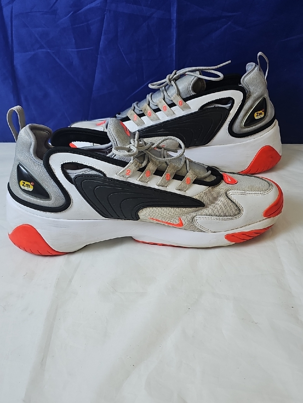 Nike Air Zoom White Gray Black Orange Retro Running Sneakers Mens Size 13